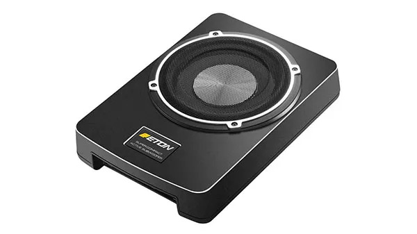 Basskasse - under setet